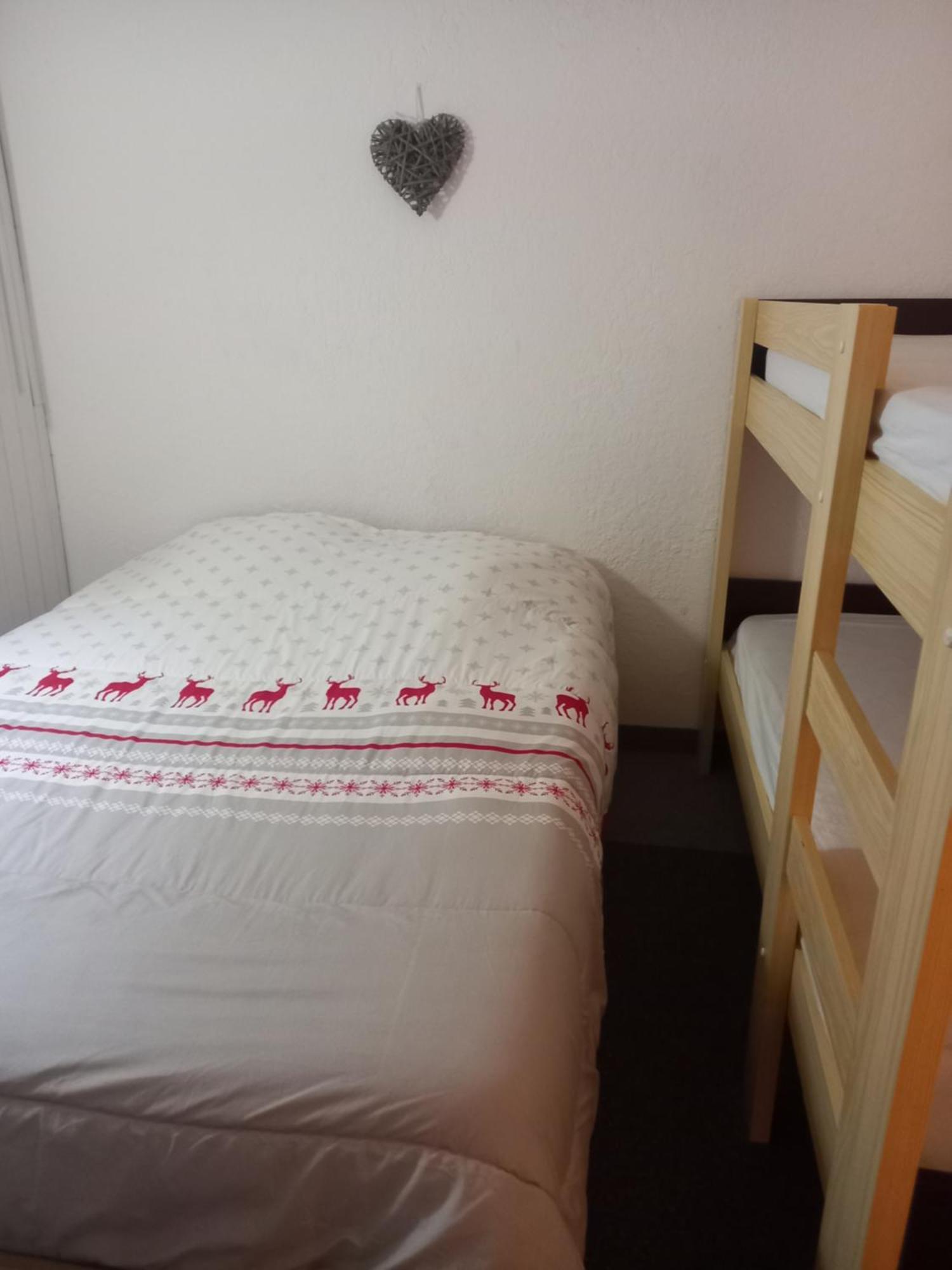 Ferienwohnung Soleil Et Montagne Batiment E Les Angles  Exterior foto